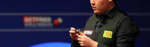 足球直播-世锦赛出局颜丙涛还得磨炼 大师赛夺冠成赛季亮点